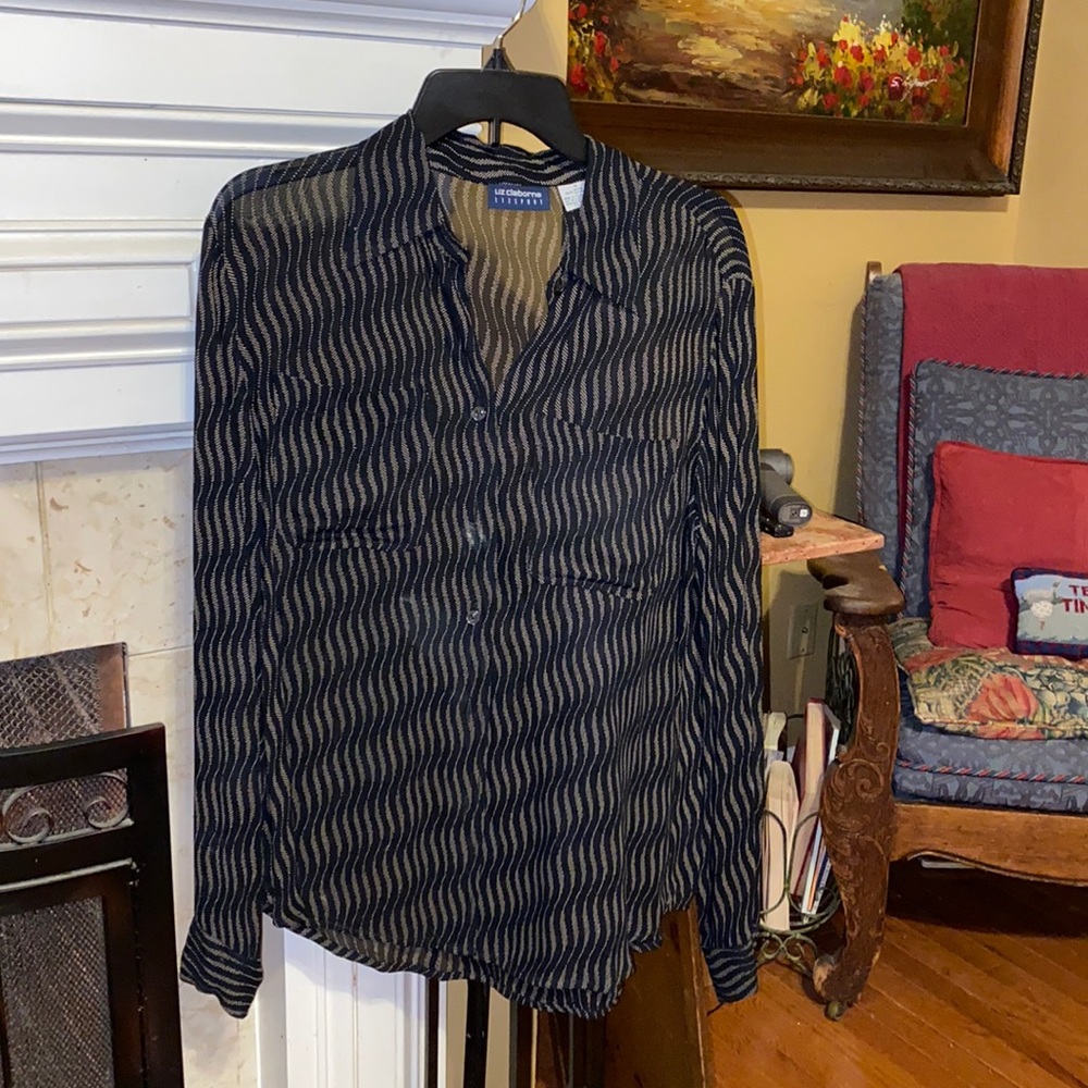 Liz Claiborne sheer black & cream squiggly vertical striped button top; S.   EUC